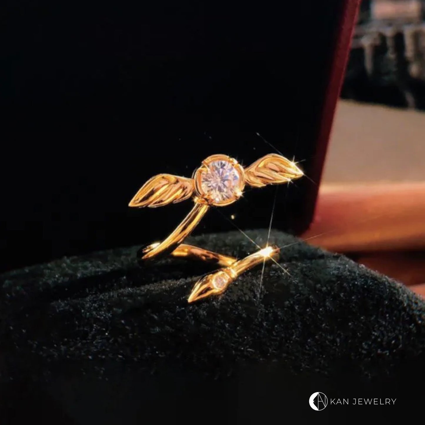 Anillo de snitch bañado en oro