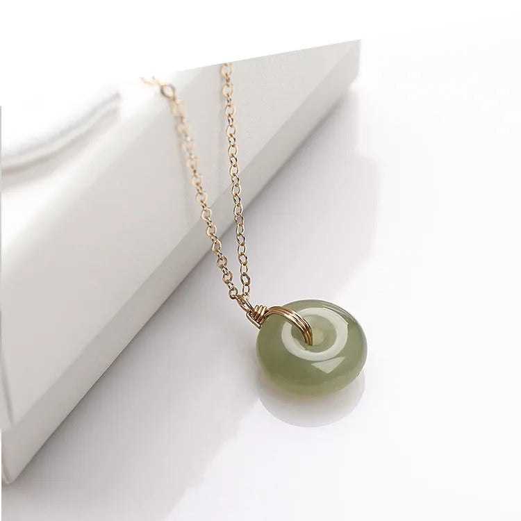 Collar de jade